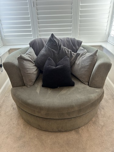 Love seat swivel - seat, cuddle