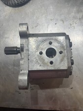 Hydraulic Pump for Massey Ferguson 200 Series Crawler with Blade/Back Actor.