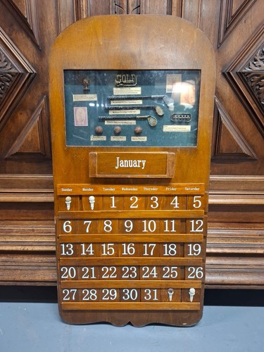 Vintage wooden perpetual wall - vintage,