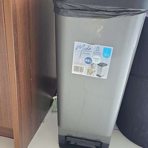 Dustbin for daily - dustbin, hold