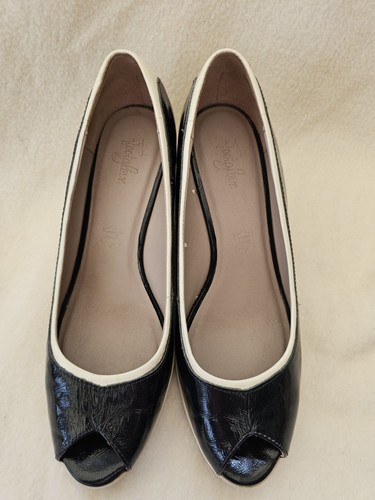 Vintage footglove marks - vintage, &