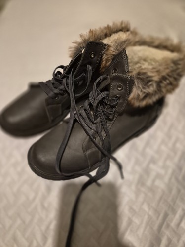 Grey furr rimmed ankle boots - grey,