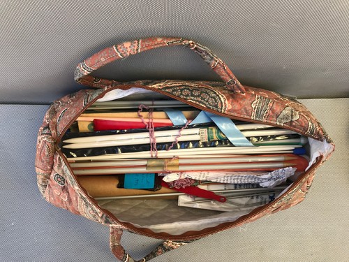 Large lot knitting - of, needles