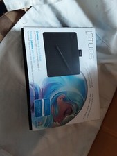 Wacom Intuos Small Drawing Tablet - Digital for Painting, Small, Black ..REF:W