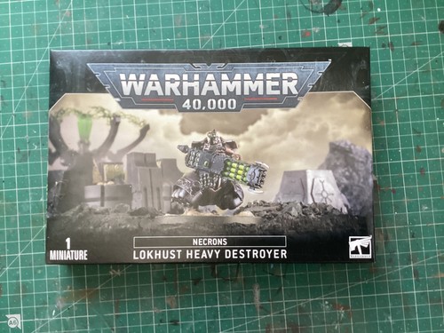 Warhammer 000 necrons - 40,000,