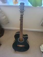 SWIFT QUITAR LONDON MUSIC