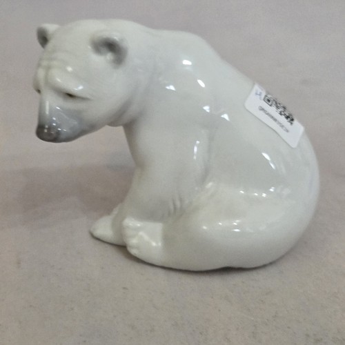 Lladro seated polar - seated,
