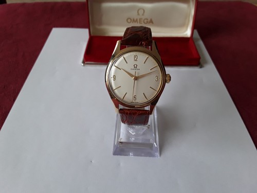 Omega gents 9ct gold watch - gents,