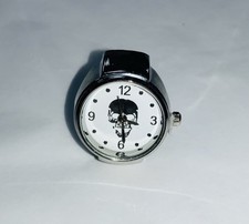 BNWOB Unusual NOVELTY Silver Coloured SKULL Face Elastic RING WATCH