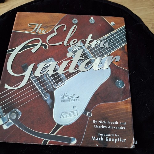 Electric guitar nick - electric, guitar-nick