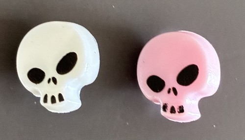 Pink and white plastic - pink,