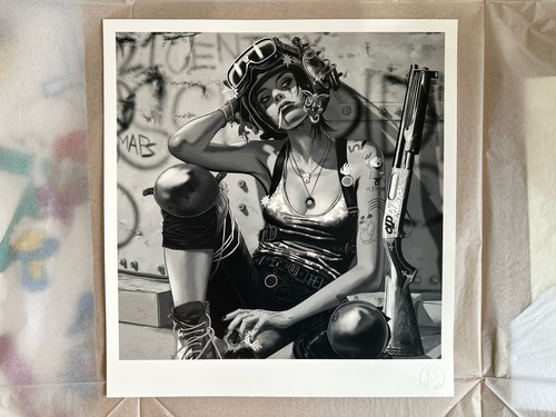 Jamie hewlett tank - hewlett, girl”