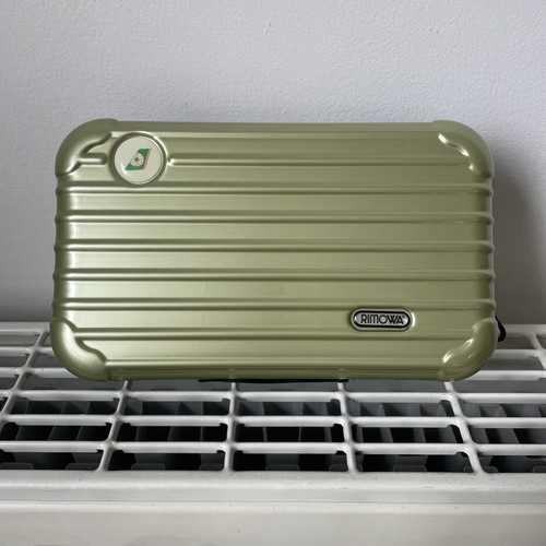 Rimowa eva air first - rimowa,