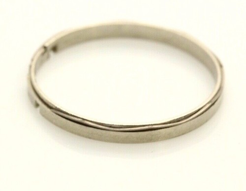 Movement ring holder spring - movement,