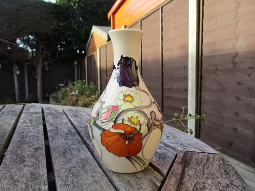 Moorcroft sandringham bouquet - ,