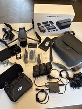 DJI Mavic 3 Pro Fly More Combo