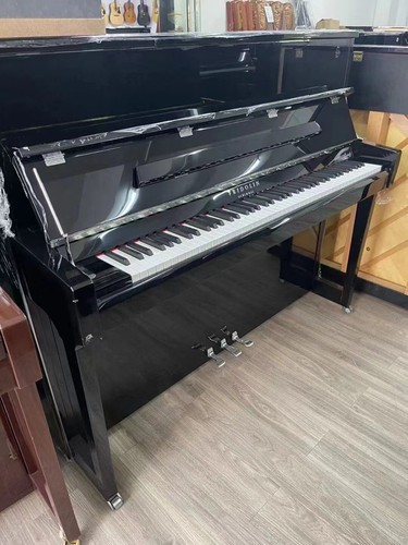 Schimmel piano - schimmel,
