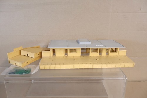 Hornby dublo 5085 suburban - dublo,