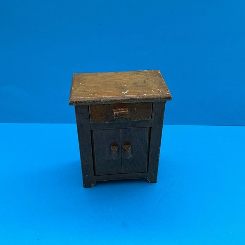 Vintage dolls house - vintage,