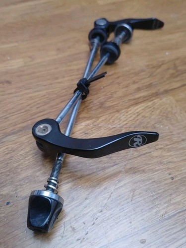 Rolf quick release skewers - rolf,