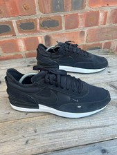 mens NIKE waffle one - size uk 10 great condition ( ref CCC )