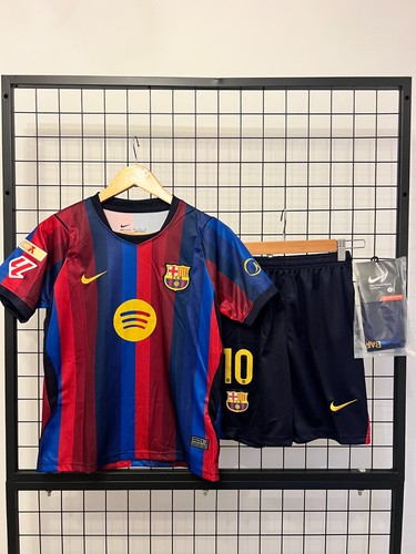 Barcelona kids football - barcelona,