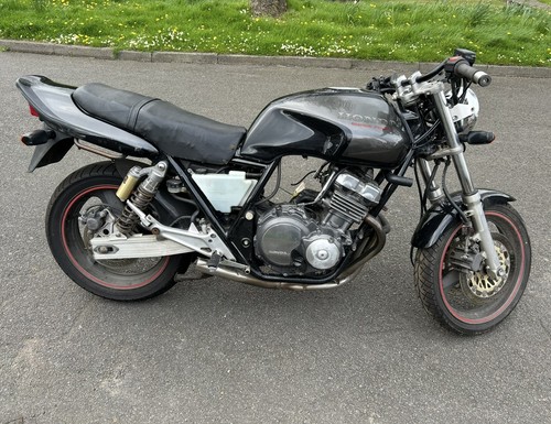 Honda cb400 super four - cb400,