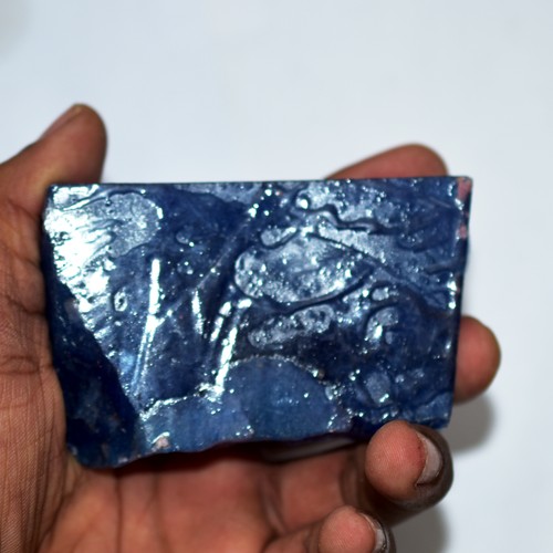 Natural blue sapphire uncut - blue,