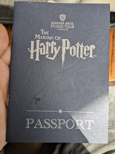Harry potter passport - harry, warner