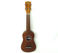 Vintage (Guitar Brand) VUK20N Soprano Ukulele - Natural Wood