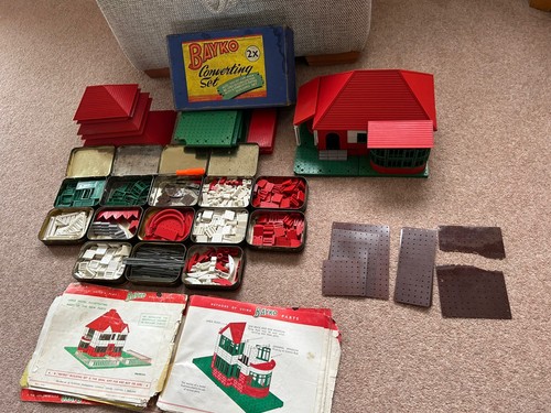 Assorted bayko building set - bayko,
