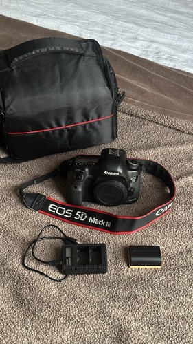 Canon eos mark iii - mark,