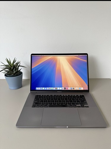 Apple macbook pro - apple, i9