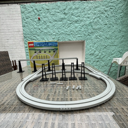 Lego monorail 6347 track - lego,