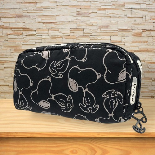New like condition lesportsac - condition,