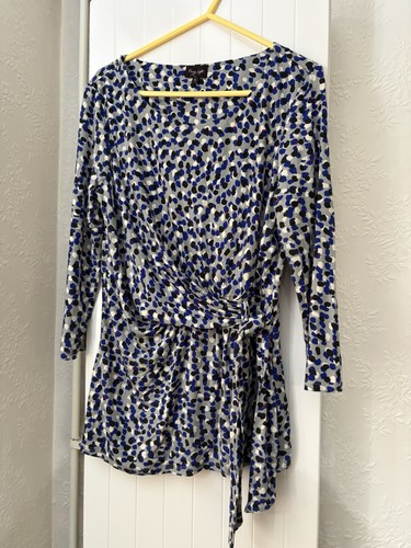 Ladies phase eight top - top, size