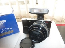 Samsung NX100 Digital Camera