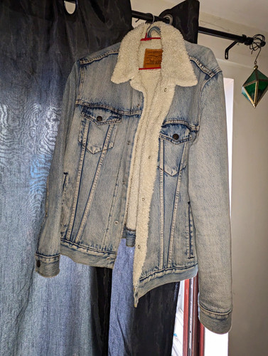 Levi premium type - premium,