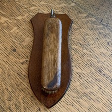 Vintage Wooden Hanging Clothes Brush On Shield Wall Plaque TV /Film Prop (D-6)