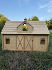 Original Breyer Deluxe Wooden Barn 1:9 Scale Horse Stable
