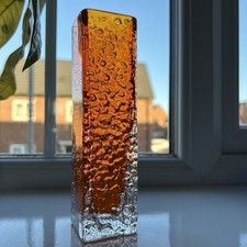 Whitefriars 9683 Tangerine Nailhead Vase