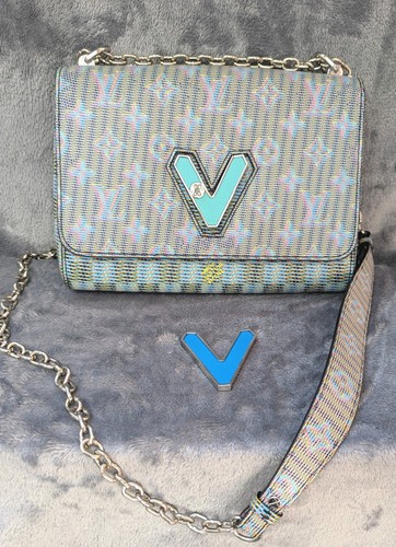 Louis vuitton limited edition - louis,