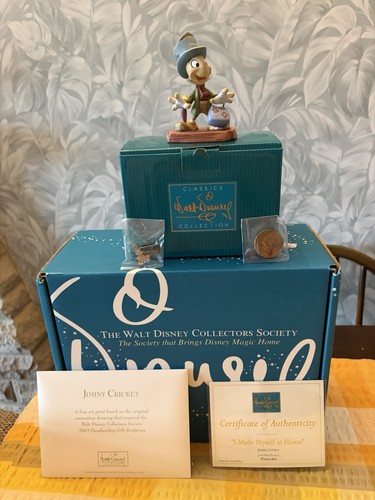 Wdcc disney pinocchio figurine - wdcc,