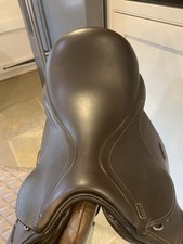 15 Monarch GP Saddle