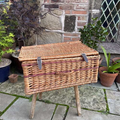 Wicker hamper with lid basket - with,