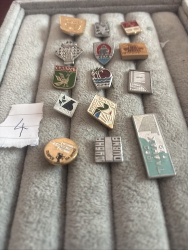 Job lot russian pin - lot, lapel