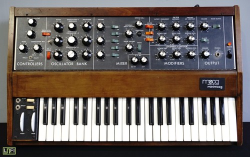 Minimoog model 1974 - minimoog, vintage