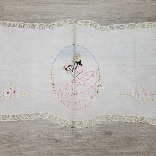 Vtg dresser scarf table topper - dresser,