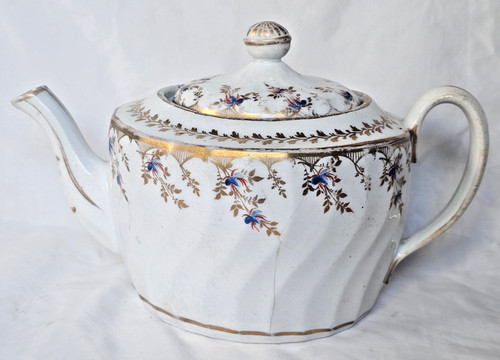 Elegant newhall antique - newhall,
