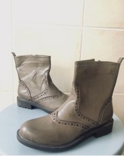 Women’s Taupe - Chelsea